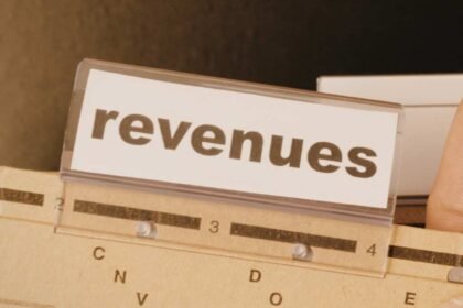 Diversifying Revenue Streams for Entrepreneurs.jpg