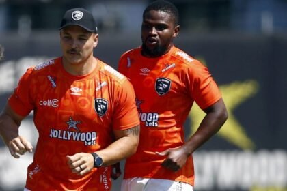 Sharks centres e1776950947191.jpg