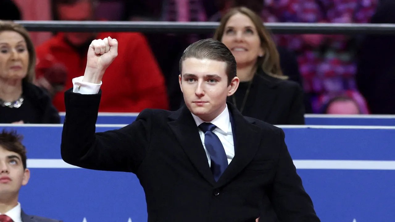 Barron trump fist pump.jpg