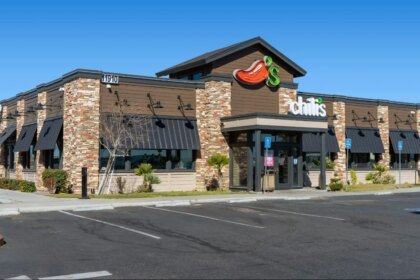Chilis restaurant california.jpg