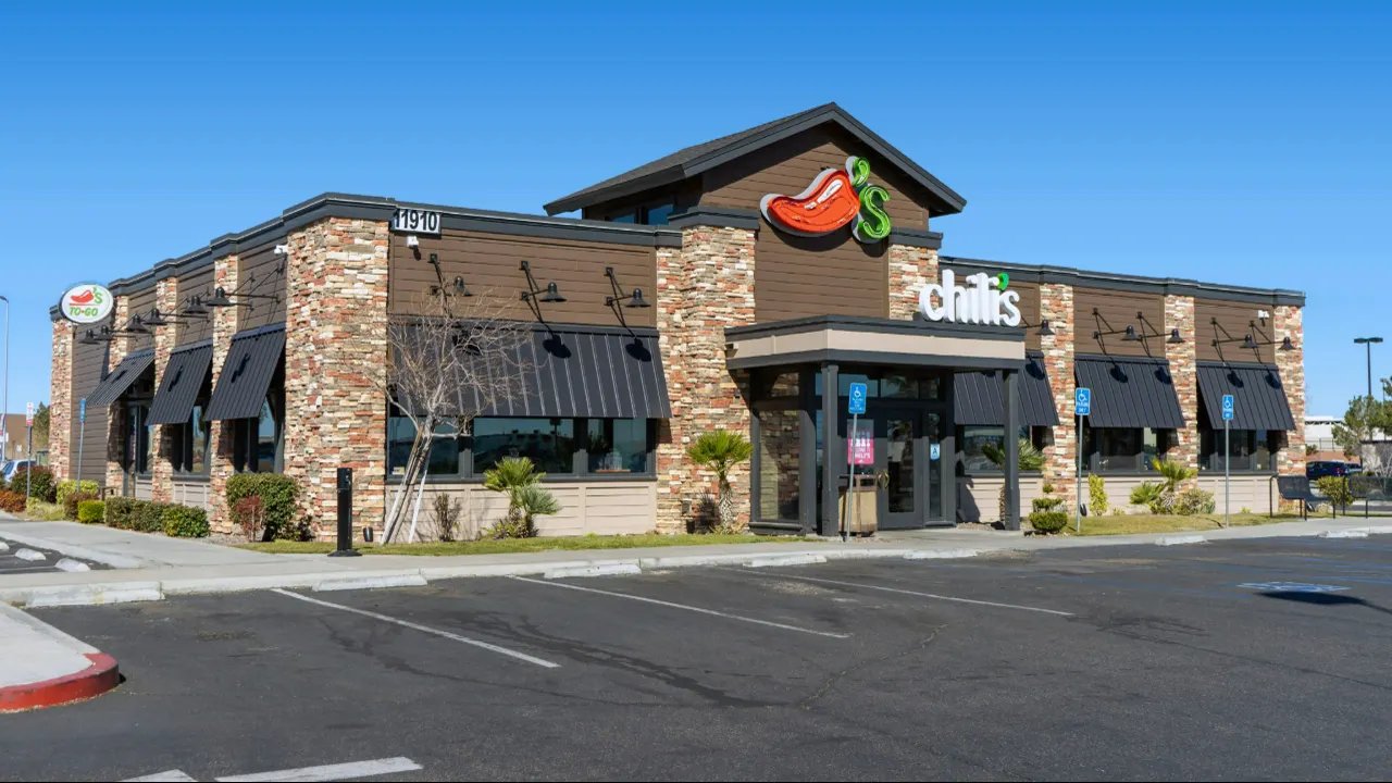 Chilis restaurant california.jpg
