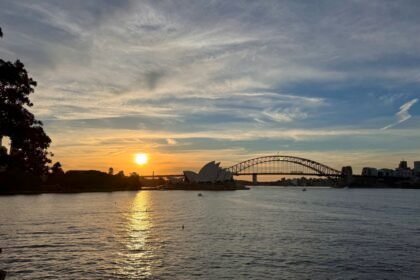 Harbour bridge opera house sydney.heic.jpg