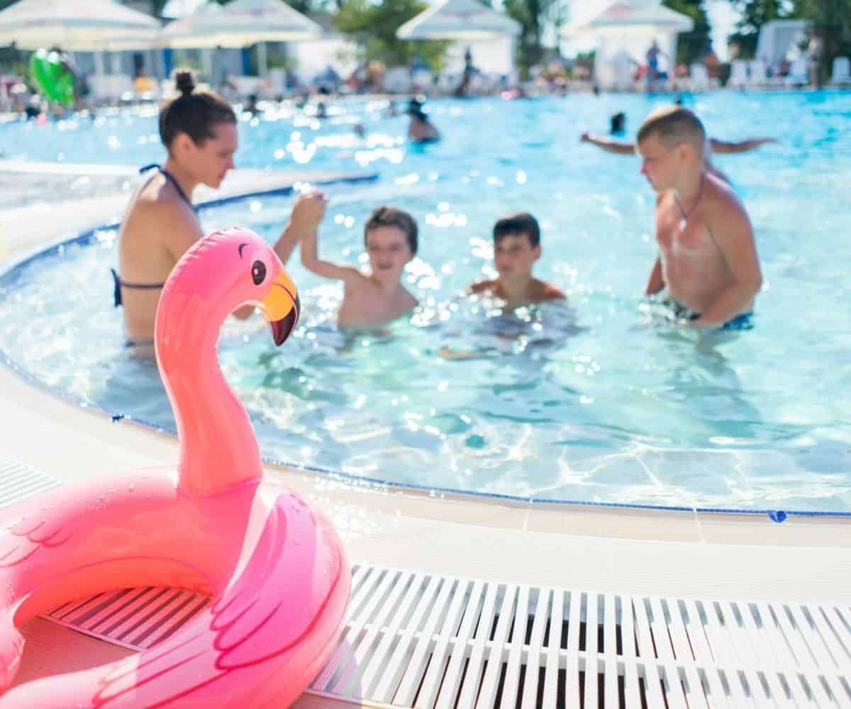 Family in pool.jpg