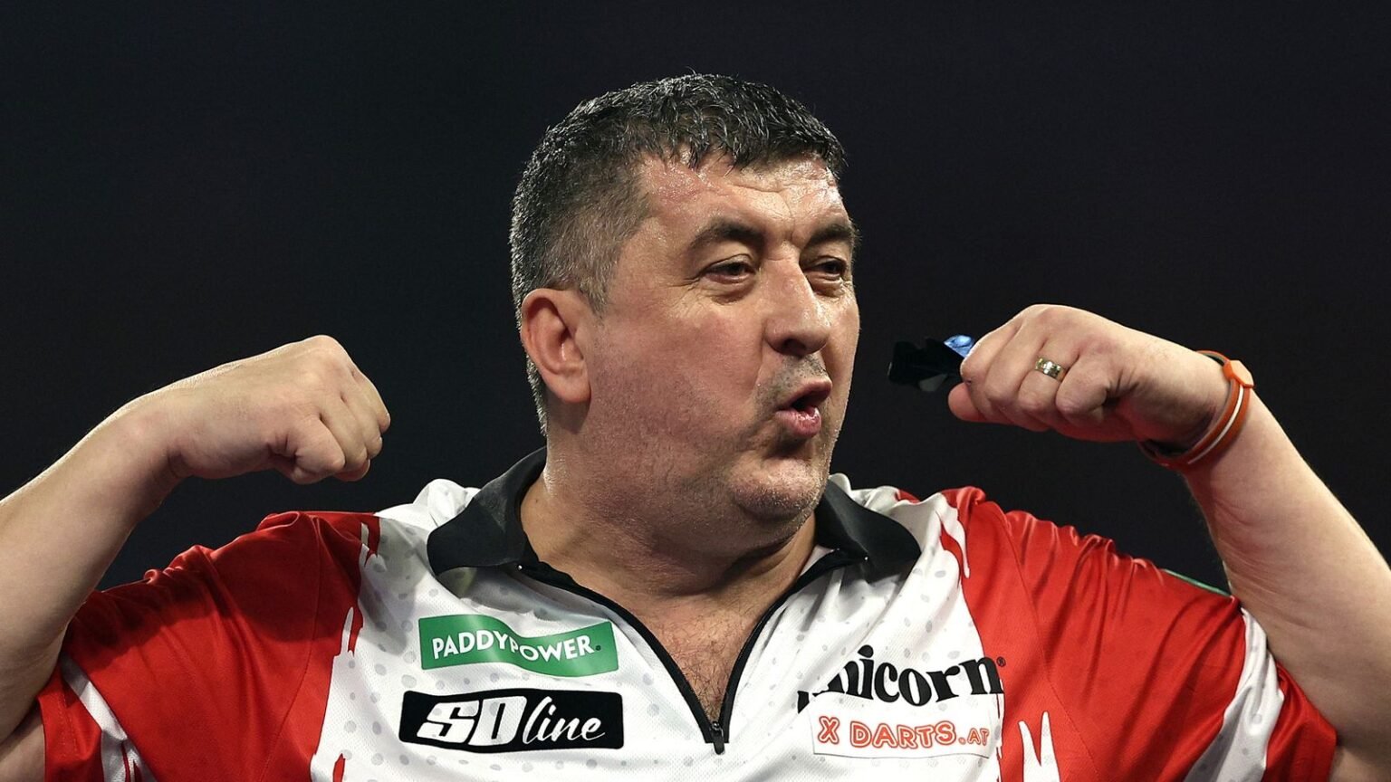 Skysports mensur suljovic darts 7243150.jpg